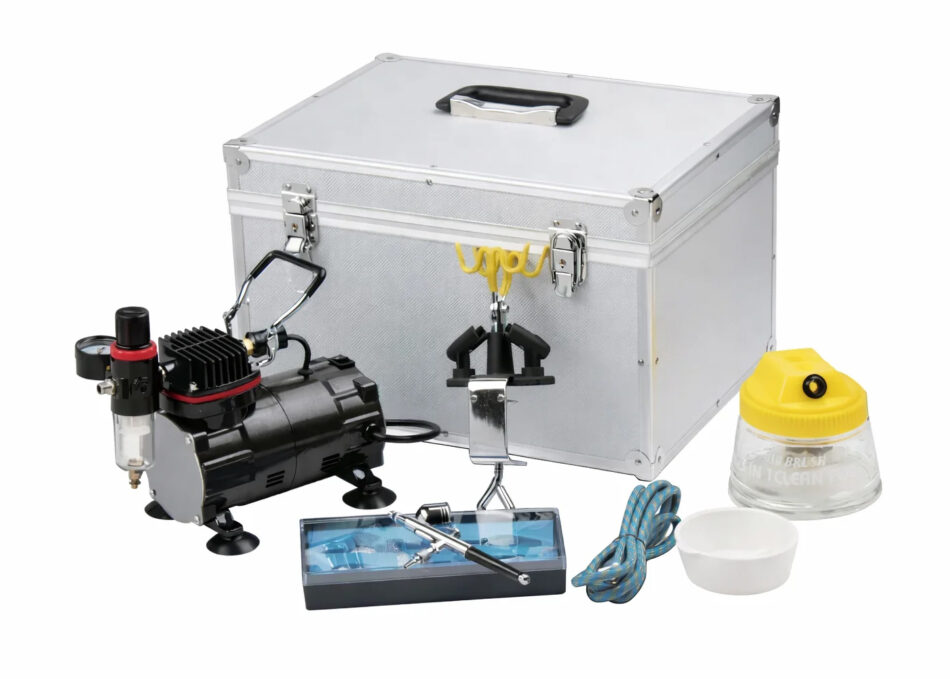 AK-100 Airbrushing Kit with AB-130 Airbrush in Aluminium Carry Case