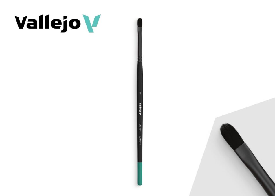 Vallejo Shader: Filbert Shader Flat Synthetic Brush No. 4