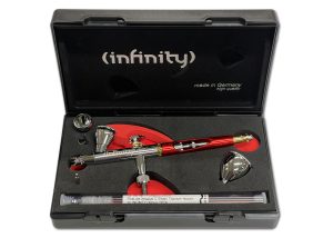 Aerógrafo Harder & Steenbeck Infinity 2024 CRplus SOLO - Boquilla Titanio 0.25 Mm, Con Copa Mini Y De 2 Ml